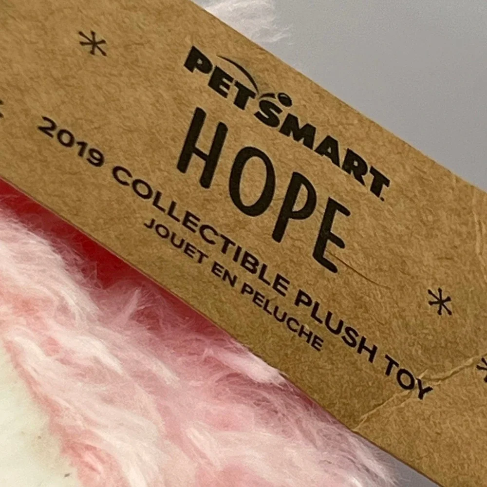 PetSmart Hope Bunny Plush Dog Toy Unisex One Size Pink Brand New 2019 Squeaker